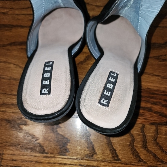 Rebel Wilson Rhythm and blues Ava chunky heeled mules size 10wide - Picture 8 of 9